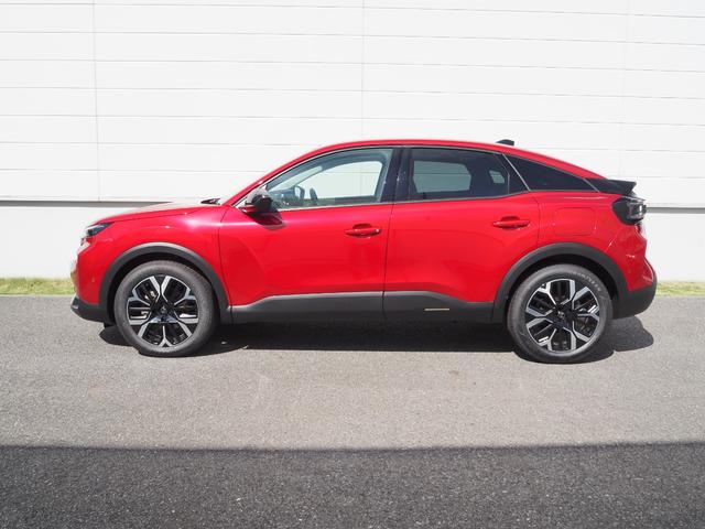 Ｃ４ マックス　ハイブリッド　登録済み未使用車　新車保証継承　純正ナビ　３６０°カメラ　フロントシートヒーター　アクティブセーフティブレーキ　アクティブクルーズコントロール　ブラインドスポットモニター　レーンキープアシスト　禁煙車（5枚目）