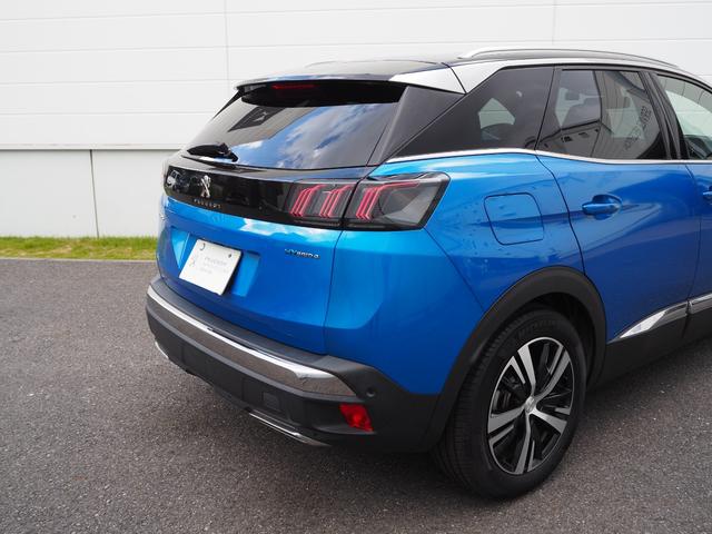 3008 GTハイブリッド4 試乗車UP ガラスサンルーフ ETC ドライブレコーダー フロントシートヒーター インテリジェントハイビーム フロントカメラ バックカメラ アダプティブライト アクティブセーフティブレーキ 認定中古車(8枚目)