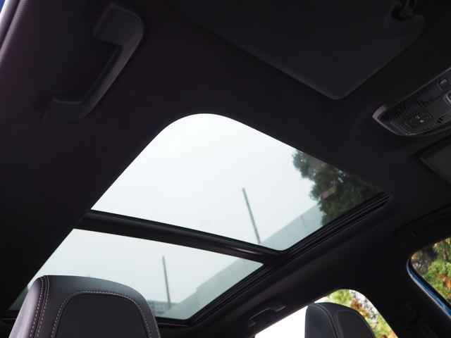 3008 GTハイブリッド4 試乗車UP ガラスサンルーフ ETC ドライブレコーダー フロントシートヒーター インテリジェントハイビーム フロントカメラ バックカメラ アダプティブライト アクティブセーフティブレーキ 認定中古車(10枚目)