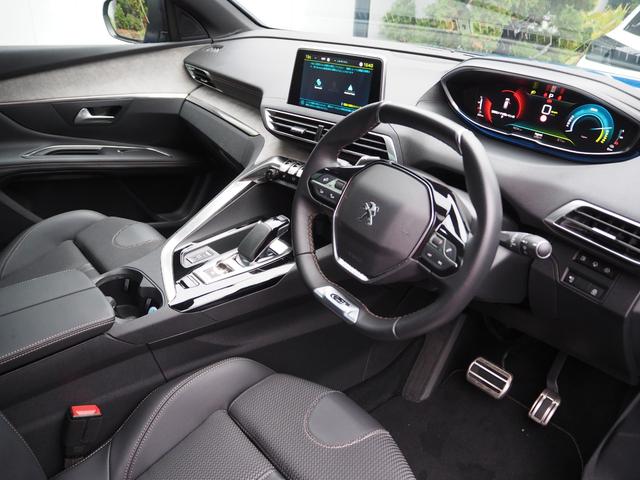3008 GTハイブリッド4 試乗車UP ガラスサンルーフ ETC ドライブレコーダー フロントシートヒーター インテリジェントハイビーム フロントカメラ バックカメラ アダプティブライト アクティブセーフティブレーキ 認定中古車(16枚目)
