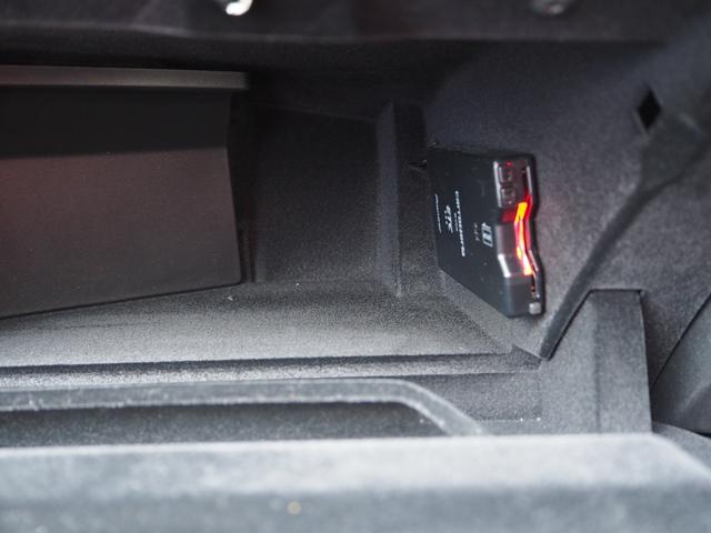 308 GT ブルーHDi ワンオーナー車 認定中古車保証 純正ナビ ETC 360°カメラ フロントシートヒーター ステアリングヒーター アクティブセーフティブレーキ アクティブクルーズコントロール ブラインドスポットモニター(11枚目)