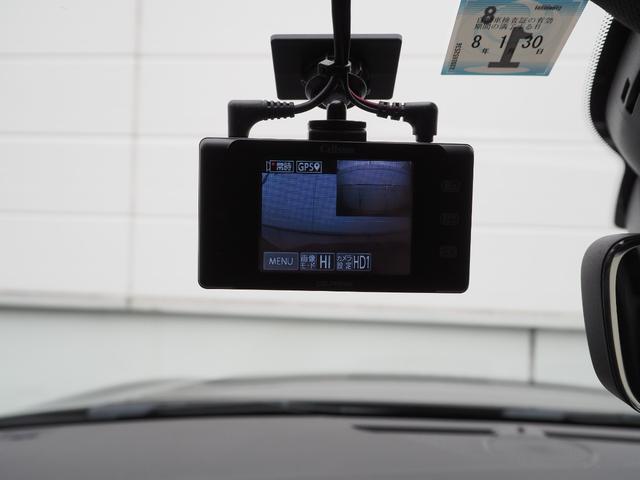 308 GT ブルーHDi ワンオーナー車 認定中古車保証 純正ナビ ETC 360°カメラ フロントシートヒーター ステアリングヒーター アクティブセーフティブレーキ アクティブクルーズコントロール ブラインドスポットモニター(12枚目)