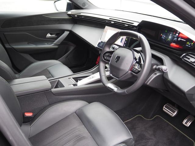 308 GT ブルーHDi ワンオーナー車 認定中古車保証 純正ナビ ETC 360°カメラ フロントシートヒーター ステアリングヒーター アクティブセーフティブレーキ アクティブクルーズコントロール ブラインドスポットモニター(16枚目)