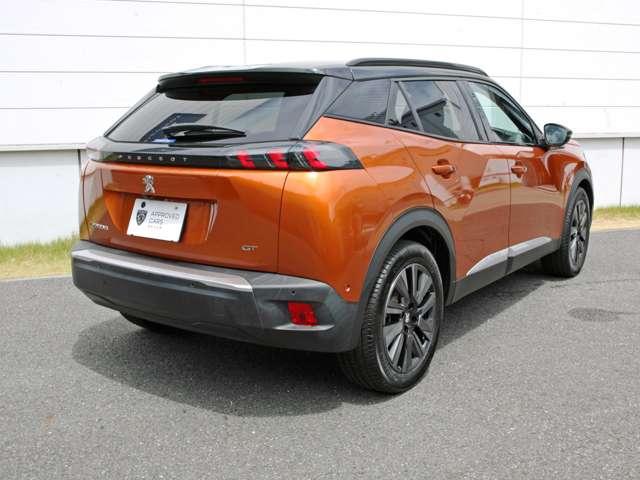 ｅ－２００８ ＧＴ　ＳＵＶ　登録済未使用車　新車保証継承　アップルカープレイ　アンドロイドオート　Ｂｌｕｅｔｏｏｔｈ　バックカメラ　アクティブセーフティブレーキ　アクティブクルーズコントロール　ブラインドスポットモニター（5枚目）