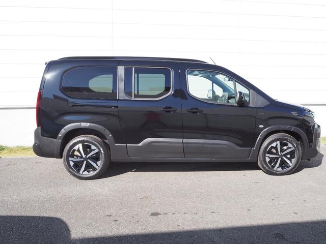 リフター ロングGT 登録済み未使用車 新車保証継承 禁煙車 バックカメラ インテリジェントハイビーム レーンキープアシスト アクティブセーフティブレーキ アクティブクルーズコントロール ブラインドスポットモニター(4枚目)