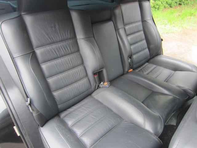 アルファ１６４ Ｓ　１６４Ｓ（１６４ＱＶＵＳ仕様）　新車並行車　左ハンドル　５Ｆマニュアル　レザーシート　純正１５インチＡＷ　集中ロック　リモコンキー　ＡＮＳＡリアサイレンサー（デュアル）　当社販売・整備車両（14枚目）