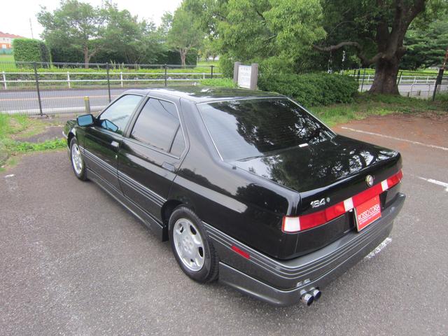 アルファ１６４ Ｓ　１６４Ｓ（１６４ＱＶＵＳ仕様）　新車並行車　左ハンドル　５Ｆマニュアル　レザーシート　純正１５インチＡＷ　集中ロック　リモコンキー　ＡＮＳＡリアサイレンサー（デュアル）　当社販売・整備車両（52枚目）