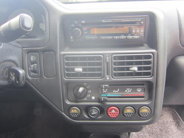 １０６ Ｓ１６　Ｓ１６（５名）　正規輸入車　左ハンドル　５速マニュアル　エアコン　パワーウインドー　ＡＢＳ　エアバック　レザーコンビシート　ＥＴＣ　ＣＤデッキ　タコ足　ミシュラン製スティールホイール（13枚目）