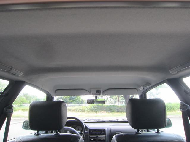 １０６ Ｓ１６　Ｓ１６（５名）　正規輸入車　左ハンドル　５速マニュアル　エアコン　パワーウインドー　ＡＢＳ　エアバック　レザーコンビシート　ＥＴＣ　ＣＤデッキ　タコ足　ミシュラン製スティールホイール（22枚目）