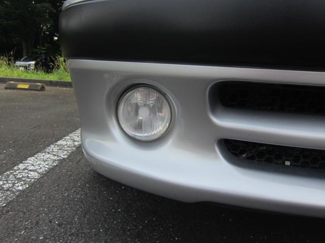 １０６ Ｓ１６　Ｓ１６（５名）　正規輸入車　左ハンドル　５速マニュアル　エアコン　パワーウインドー　ＡＢＳ　エアバック　レザーコンビシート　ＥＴＣ　ＣＤデッキ　タコ足　ミシュラン製スティールホイール（27枚目）