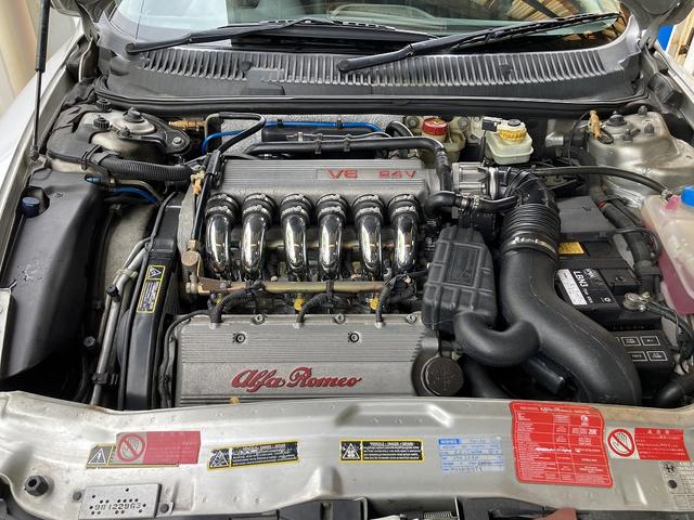 アルファ１５６ ２．５　Ｖ６　２４Ｖ　６速ＭＴ　タイミングベルト交換済　バッテリー　純正キーレスキー　スペアキー　取説　記録簿（33枚目）