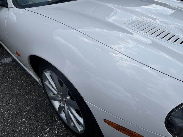 ＸＫ ＸＫＲ　Ｃパック　０６最終モデル限定車　カシミア革　テスター診断　３連メーター　ＨＩＤ　Ｆアッパーマウント　前後スタビブッシュ　サーモスタット　バッテリー　ワイパー　パナソニックインダッシュナビＯＨ済　地デジ　Ｓキー（28枚目）