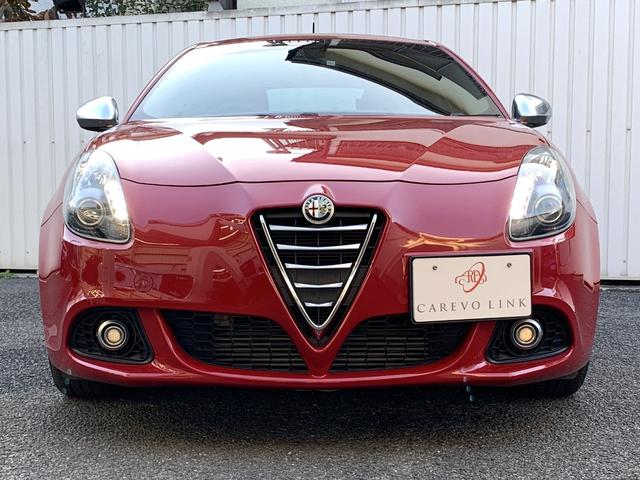 ジュリエッタ スポルティーバ　弊社下取　ワンオーナー　カロッツェリアナビ　テレビ　ＥＴＣ　バックカメラ　ブラウンレザーシート　パワーシート　シートメモリー　シートヒーター　パドルシフト　純正１８インチアルミホイール　オートライト（3枚目）