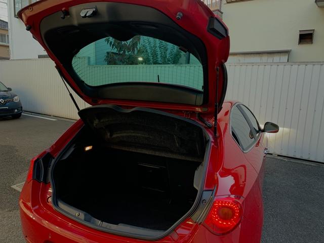 ジュリエッタ スポルティーバ　弊社下取　ワンオーナー　カロッツェリアナビ　テレビ　ＥＴＣ　バックカメラ　ブラウンレザーシート　パワーシート　シートメモリー　シートヒーター　パドルシフト　純正１８インチアルミホイール　オートライト（18枚目）