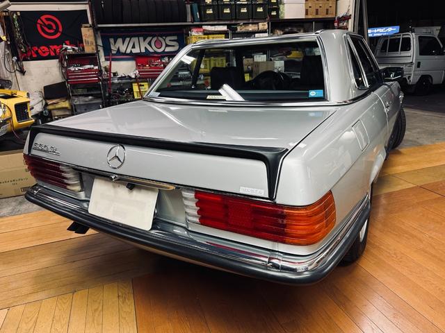 ５６０ＳＬ　ディーラー車(9枚目)