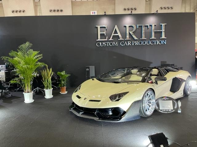 アヴェンタドール ＬＰ７００－４ロードスター　ＥＡＲＴＨ　ＶＥ０１　公認車　Ｔｏｋｙｏａｕｔｏｓａｌｏｎ２０２２　インポートカー部門優秀賞受賞車両　ＥＡＲＴＨ　ＢＯＤＹＫＩＴオリジナル　ＥＡＲＴＨ　ＶＥ０１コンプリートカー　シートクロコダイル張替　公認車（6枚目）