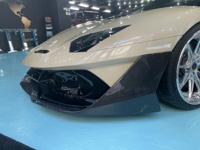 ＬＰ７００－４ロードスター　ＥＡＲＴＨ　ＶＥ０１　公認車　Ｔｏｋｙｏａｕｔｏｓａｌｏｎ２０２２　インポートカー部門優秀賞受賞車両　ＥＡＲＴＨ　ＢＯＤＹＫＩＴオリジナル　ＥＡＲＴＨ　ＶＥ０１コンプリートカー　シートクロコダイル張替　公認車(15枚目)