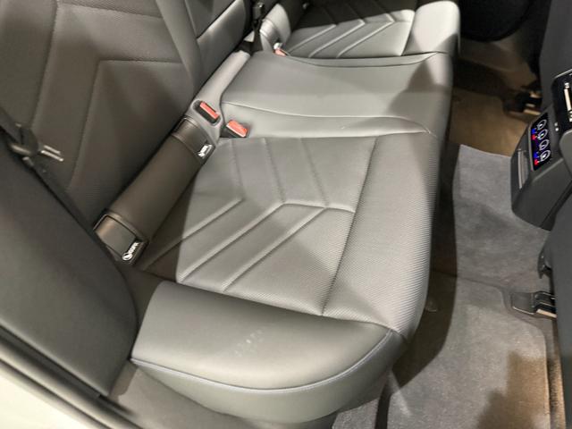 5シリーズ 523i Mスポーツ 純正ナビ360度カメラ アクティブクルーズコントロール ハンズオフシステム フルセグテレビ LEDヘッドライト シートヒーター 駐車支援システム 電動トランク 純正ナビ(11枚目)