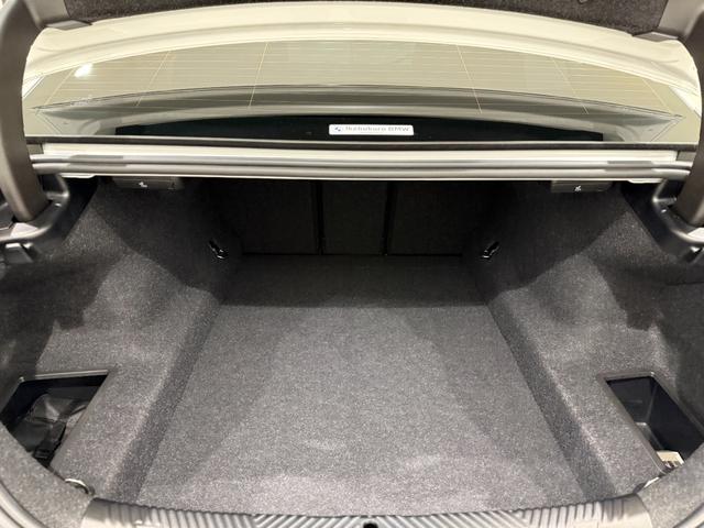 5シリーズ 523i Mスポーツ 純正ナビ360度カメラ アクティブクルーズコントロール ハンズオフシステム フルセグテレビ LEDヘッドライト シートヒーター 駐車支援システム 電動トランク 純正ナビ(12枚目)