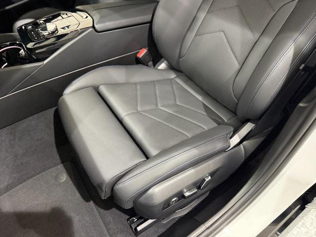 5シリーズ 523i Mスポーツ 純正ナビ360度カメラ アクティブクルーズコントロール ハンズオフシステム フルセグテレビ LEDヘッドライト シートヒーター 駐車支援システム 電動トランク 純正ナビ(21枚目)