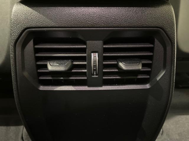 ２シリーズ ２２０ｉクーペ　Ｍスポーツ　アクティブクルーズコントロール　ヘッドアップディスプレイ　駐車支援システム　シートヒーター　３６０度カメラ（10枚目）