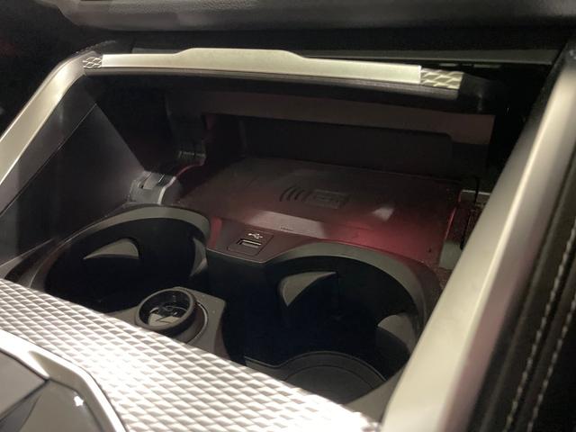 ４シリーズ Ｍ４４０ｉ　ｘＤｒｉｖｅグランクーペ　レッドレザーシート　ハーマンカードンスピーカー　サンルーフ　電動シート　シートヒーター　駐車支援システム　純正ナビゲーション（41枚目）