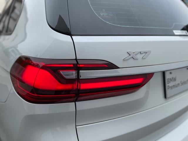 Ｘ７ ｘＤｒｉｖｅ　３５ｄ　Ｍスポーツ　ブラウンレザーシート　シートマッサージ　サンルーフ　３６０度カメラ　純正ナビゲーション　シートヒーター　エアサス（53枚目）