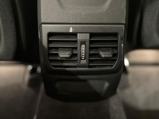 １シリーズ １１８ｄ　Ｍスポーツ　ヘッドアップディスプレイ　純正ナビゲーション　駐車支援システム　電動シート　電動ゲート　Ｂｌｕｅｔｏｏｔｈ（13枚目）