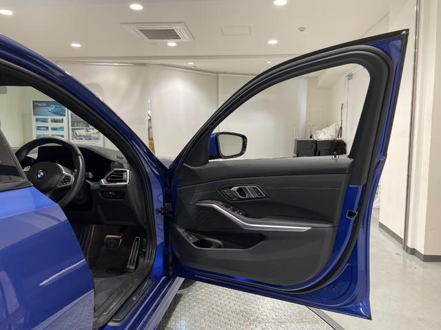 ３シリーズ ３２０ｄ　ｘＤｒｉｖｅ　Ｍスポーツ　アルカンタラシート　純正ナビゲーション　電動シート　駐車支援システム　シートヒーター　Ｂｌｕｅｔｏｏｔｈ（6枚目）