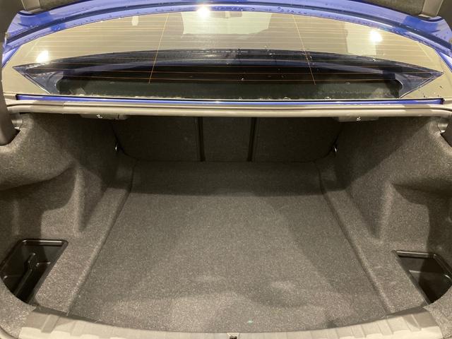 ３シリーズ ３２０ｄ　ｘＤｒｉｖｅ　Ｍスポーツ　アルカンタラシート　純正ナビゲーション　電動シート　駐車支援システム　シートヒーター　Ｂｌｕｅｔｏｏｔｈ（9枚目）