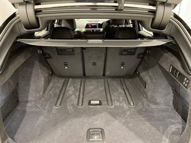 ３シリーズ ３１８ｉツーリング　Ｍスポーツ　アクティブクルーズコントロール　駐車支援システム　３６０度カメラ　バックカメラ　ＬＥＤヘッドライト　電動トランクゲート　Ｂｌｕｅｔｏｏｔｈ（9枚目）