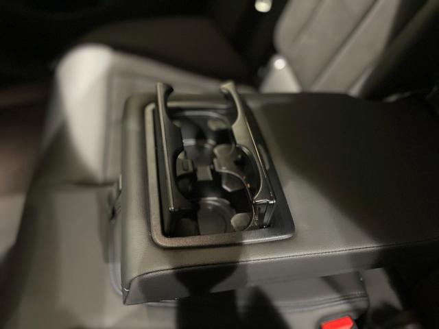 ３シリーズ ３１８ｉツーリング　Ｍスポーツ　アクティブクルーズコントロール　駐車支援システム　３６０度カメラ　バックカメラ　ＬＥＤヘッドライト　電動トランクゲート　Ｂｌｕｅｔｏｏｔｈ（12枚目）