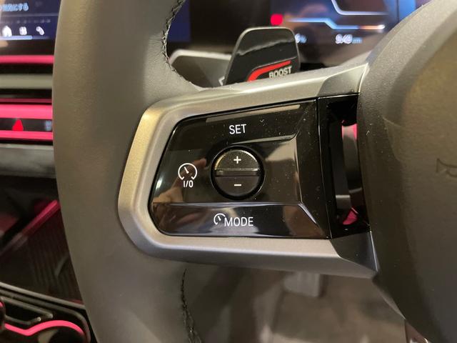 ｉ５ ｅＤｒｉｖｅ　４０ツーリング　Ｍスポーツ　セレクトパッケージ　Ｂ＆Ｗスピーカー　Ｂｌｕｅｔｏｏｔｈ　駐車支援システム　純正ナビゲーション　レンタカーアップ（24枚目）