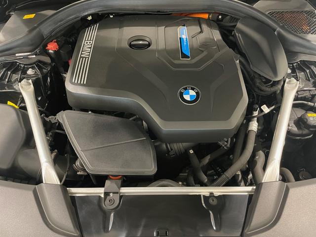 ５シリーズ ５３０ｅ　Ｍスポーツ　エディションジョイ＋　ブラウンレザーシート　３６０度カメラ　純正ナビゲーションシステム　バックカメラ　アクティブクルーズコントロール　ＬＥＤヘッドライト（48枚目）