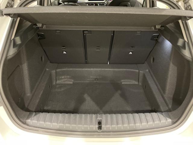１シリーズ １１８ｄ　プレイ　エディションジョイ＋　アクティブクルーズコントロール　障害物センサー　衝突被害軽減ブレーキ　バックカメラ　ＥＴＣ　メモリー機能付き電動シート　オートトランク（9枚目）