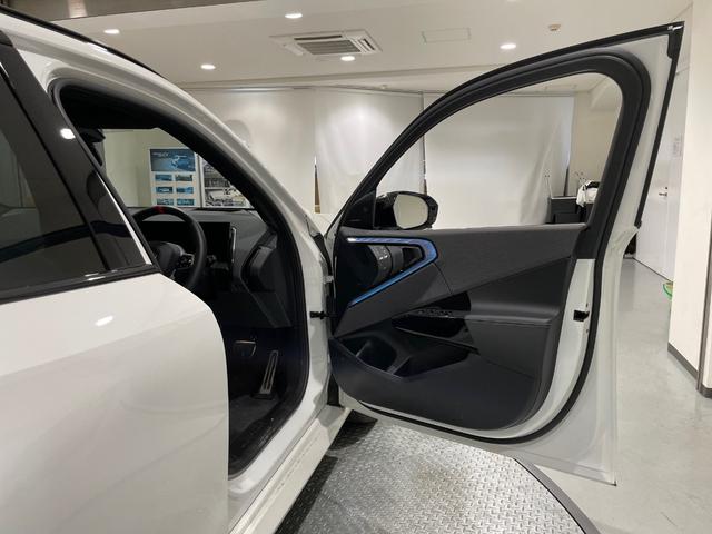 Ｘ３ Ｍ５０　ｘＤｒｉｖｅ　カーブドディスプレイ　３６０度カメラ　純正ナビゲーションシステム　サンルーフ　ハーマンカードン　アクティブクルーズコントロール（7枚目）