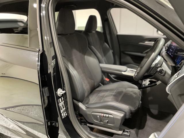 Ｘ１ ｘＤｒｉｖｅ　２０ｄ　Ｍスポーツ　シートヒーター　３６０度カメラ　アクティブクルーズコントロール　障害物センサー　衝突被害軽減ブレーキ　オートトランク　メモリー機能付き電動シート（2枚目）