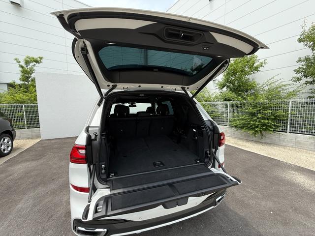 Ｘ７ ｘＤｒｉｖｅ　４０ｄ　Ｍスポーツ　ブラックレザー　ハーマンカードンスピーカー　サンルーフ　障害物センサー　３６０度カメラ　衝突被害軽減ブレーキ　フルセグＴＶ（42枚目）