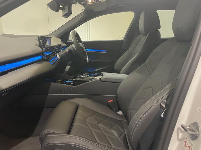 ５シリーズ ５２３ｄ　ｘＤｒｉｖｅ　Ｍスポーツ　セレクトパッケージ　ハーマンカードンスピーカー　サンルーフ　衝突被害軽減ブレーキ　アクティブクルーズコントロール　３６０度カメラ（12枚目）