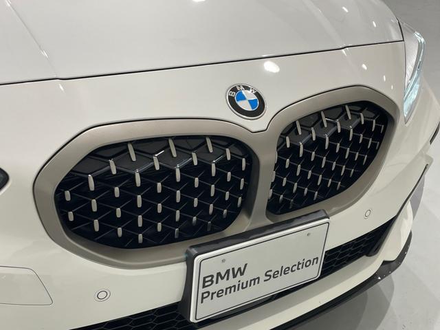 １シリーズ Ｍ１３５ｉ　ｘＤｒｉｖｅ　アルカンタラシート　ヘッドアップディスプレイ　純正ナビゲーション　駐車支援システム　シートヒーター（46枚目）