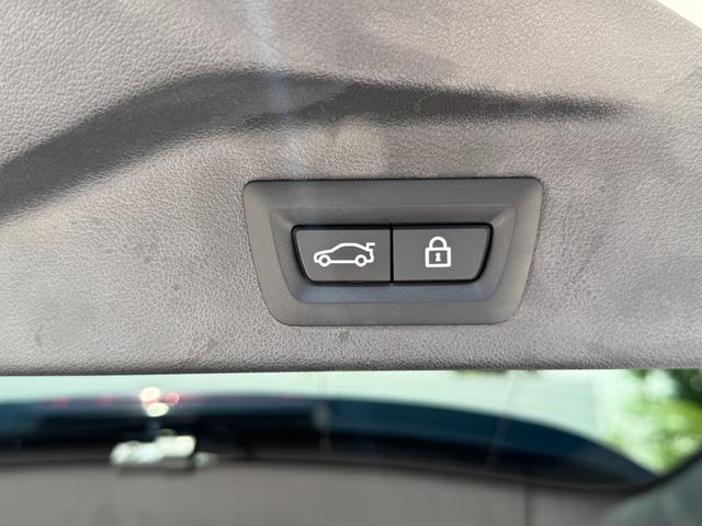 Ｘ７ ｘＤｒｉｖｅ　４０ｄ　Ｍスポーツ　ｈａｒｍａｎ／ｋａｒｄｏｎスピーカー　エアサスペンション　黒革シート　サンルーフ　電動シート　駐車支援　シートヒーター　シートクーラー（34枚目）
