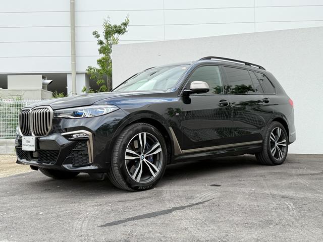 Ｘ７ Ｍ５０ｉ　リアエンターテイメント　ブラウンレザーシート　パノラマサンルーフ　セレクトパッケージ　純正ナビゲーションシステム　フルセグテレビ　３６０度カメラ　ｈａｒｍａｎ／ｋａｒｄｏｎスピーカー（42枚目）