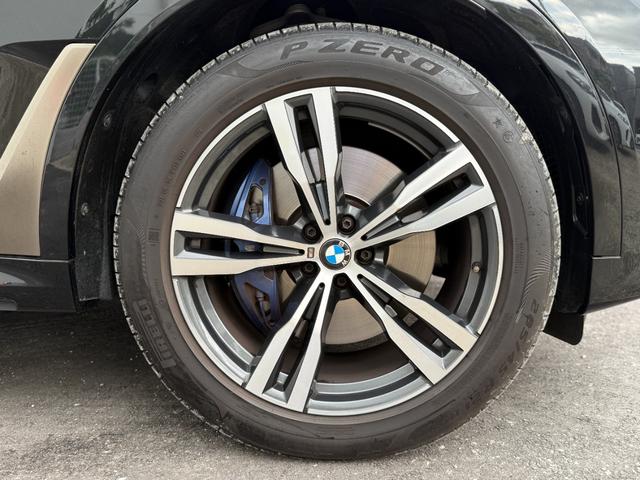 Ｘ７ Ｍ５０ｉ　リアエンターテイメント　ブラウンレザーシート　パノラマサンルーフ　セレクトパッケージ　純正ナビゲーションシステム　フルセグテレビ　３６０度カメラ　ｈａｒｍａｎ／ｋａｒｄｏｎスピーカー（58枚目）