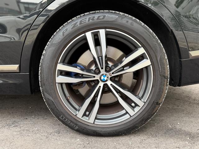 Ｘ７ Ｍ５０ｉ　リアエンターテイメント　ブラウンレザーシート　パノラマサンルーフ　セレクトパッケージ　純正ナビゲーションシステム　フルセグテレビ　３６０度カメラ　ｈａｒｍａｎ／ｋａｒｄｏｎスピーカー（60枚目）