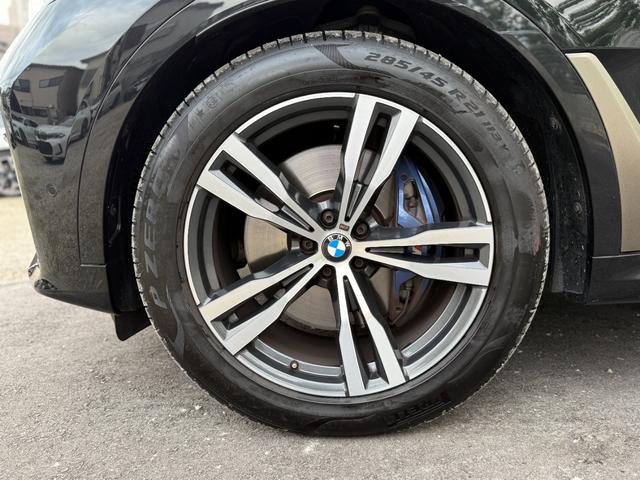 Ｘ７ Ｍ５０ｉ　リアエンターテイメント　ブラウンレザーシート　パノラマサンルーフ　セレクトパッケージ　純正ナビゲーションシステム　フルセグテレビ　３６０度カメラ　ｈａｒｍａｎ／ｋａｒｄｏｎスピーカー（61枚目）