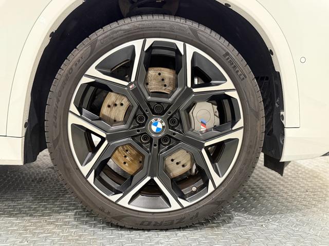 Ｘ１ Ｍ３５ｉ　ｘＤｒｉｖｅ　ハーマンカードンスピーカー　純正ナビゲーションシステム（カーブドディスプレイ）アクティブクルーズコントロール　ハンズオフシステム　駐車支援システム　３６０度カメラ　バックカメラ　ＬＥＤヘッドライト（53枚目）