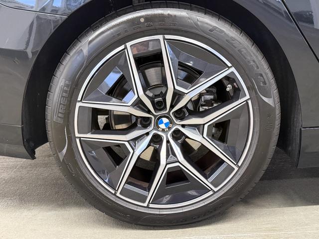 ５シリーズ ５２３ｉ　Ｍスポーツ　アクティブクルーズコントロール　ハンズオフシステム（手放し運転）　３６０度カメラ　駐車支援システム　電動トランク　純正ナビ　ＬＥＤヘッドライト　ＥＴＣ　フルセグテレビ　元レンタカー（52枚目）