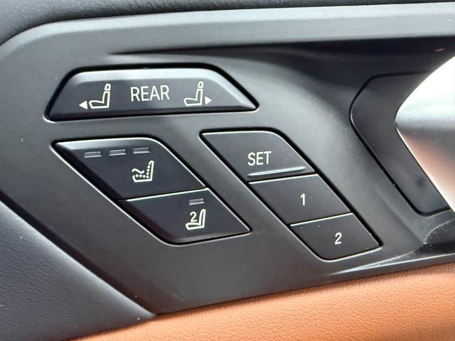 Ｘ７ ｘＤｒｉｖｅ　４０ｄ　Ｍスポーツ　ブラウンレザーシート　パノラマガラスサンルーフ　アクティブクルーズコントロール　ハーマンカードンスピーカー　３６０度カメラ　純正ナビ　ＬＥＤヘッドライト　元レンタカー（23枚目）