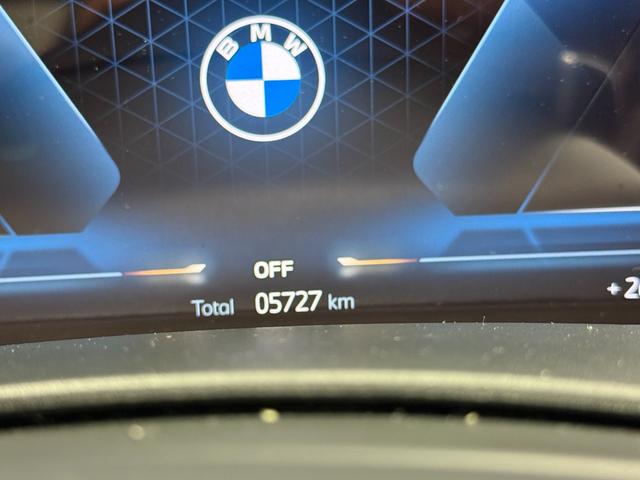 Ｘ７ ｘＤｒｉｖｅ　４０ｄ　Ｍスポーツ　ブラウンレザーシート　パノラマガラスサンルーフ　アクティブクルーズコントロール　ハーマンカードンスピーカー　３６０度カメラ　純正ナビ　ＬＥＤヘッドライト　元レンタカー（24枚目）