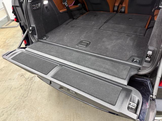 Ｘ７ ｘＤｒｉｖｅ　４０ｄ　Ｍスポーツ　ブラウンレザーシート　パノラマガラスサンルーフ　アクティブクルーズコントロール　ハーマンカードンスピーカー　３６０度カメラ　純正ナビ　ＬＥＤヘッドライト　元レンタカー（42枚目）